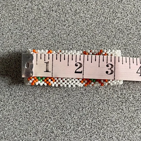 Colorful Beaded Bracelet - Picture 4 of 4